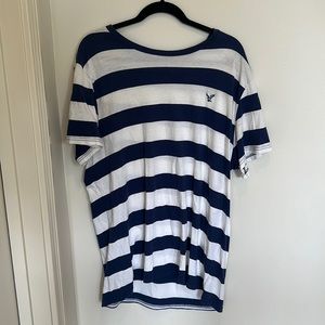 Men’s American Eagle T shirt, XL